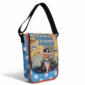 DC Comics ★WONDER WOMAN ★ Crossbody Bag | Retro Comic Print | Adjustable Strap